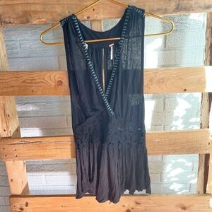 New Free People black sleeveless lace deep v neck tank top